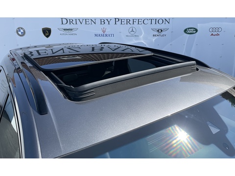 4.0 V8 E-Hybrid 14.1kWh Turbo S SUV 5dr Petrol Plug-in Hybrid TiptronicS 4WD Euro 6 (s/s) (680 ps)