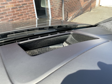 4.0 V8 E-Hybrid 14.1kWh Turbo S SUV 5dr Petrol Plug-in Hybrid TiptronicS 4WD Euro 6 (s/s) (680 ps)