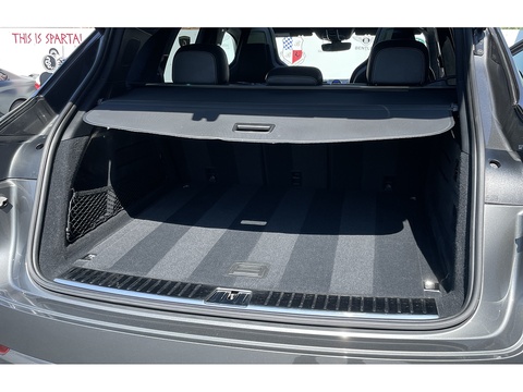 4.0 V8 E-Hybrid 14.1kWh Turbo S SUV 5dr Petrol Plug-in Hybrid TiptronicS 4WD Euro 6 (s/s) (680 ps)