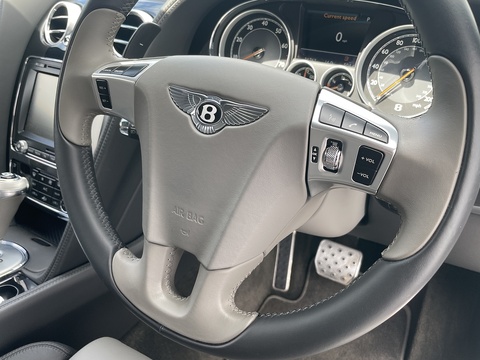 4.0 V8 GT S Coupe 2dr Petrol Auto 4WD Euro 5 (528 ps)