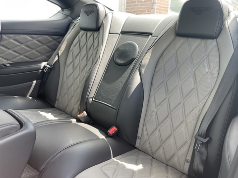 4.0 V8 GT S Coupe 2dr Petrol Auto 4WD Euro 5 (528 ps)