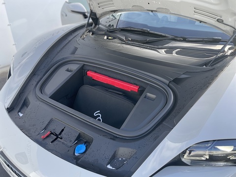 Performance Plus 93.4kWh Turbo S Saloon 4dr Electric Auto 4WD (11kW Charger) (761 ps)