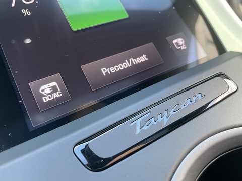 Performance Plus 93.4kWh Turbo S Saloon 4dr Electric Auto 4WD (11kW Charger) (761 ps)