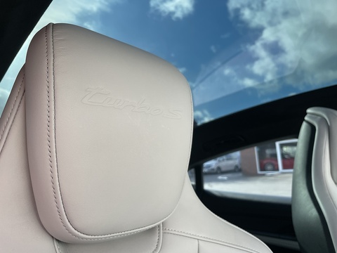 Performance Plus 93.4kWh Turbo S Saloon 4dr Electric Auto 4WD (11kW Charger) (761 ps)