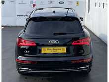Audi Q5 2.0 TDI 40 S line SUV 5dr Diesel S Tronic quattro Euro 6 (s/s) (190 ps)