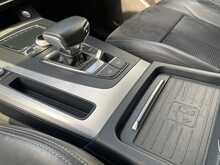 Audi Q5 2.0 TDI 40 S line SUV 5dr Diesel S Tronic quattro Euro 6 (s/s) (190 ps)