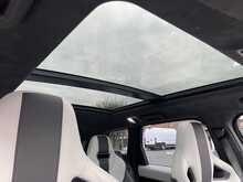 Range Rover Sport 5.0 V8 SVR SUV 5dr Petrol Auto 4WD Euro 6 (s/s) (550 ps)