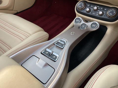 2 Plus 2 4.3 2dr Convertible Semi Auto Petrol
