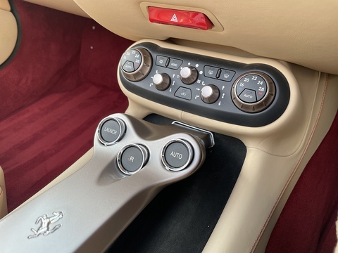 2 Plus 2 4.3 2dr Convertible Semi Auto Petrol