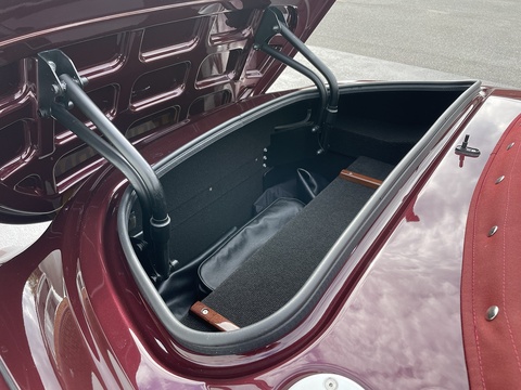 4.8 Coupe 2dr Petrol Manual (282 g/km, 367 bhp)