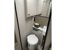 Hymer T-Class S680