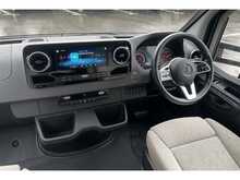 Hymer T-Class S680