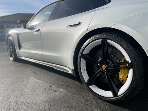 Performance Plus 93.4kWh Turbo S Saloon 4dr Electric Auto 4WD (11kW Charger) (761 ps)