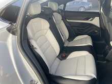 Porsche Taycan Performance Plus 93.4kWh Turbo S Saloon 4dr Electric Auto 4WD (11kW Charger) (761 ps)