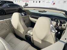 Bentley Continental GTC Convertible