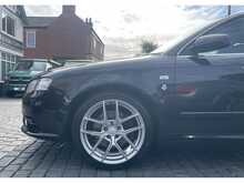 AUDI A4 2.0 TDI S line Saloon 4dr Diesel Manual (154 g/km, 168 bhp)