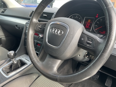 2.0 TDI S line Saloon 4dr Diesel Manual (154 g/km, 168 bhp)