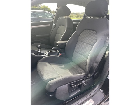 2.0 TDI S line Saloon 4dr Diesel Manual (154 g/km, 168 bhp)