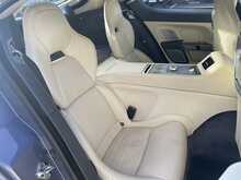 Aston Martin Rapide 6.0 V12 T-TronicII Euro 5 4dr