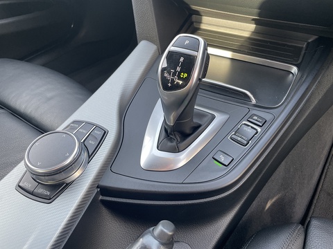 3.0 335d M Sport Shadow Edition Saloon 4dr Diesel Auto xDrive Euro 6 (s/s) (313 ps)