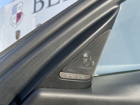 3.0 335d M Sport Shadow Edition Saloon 4dr Diesel Auto xDrive Euro 6 (s/s) (313 ps)