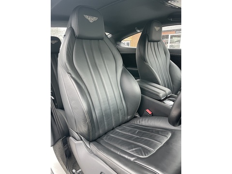 6.0 GT Coupe 2dr Petrol Automatic (384 g/km, 567 bhp)