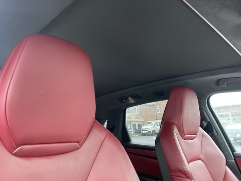 4.0T V8 Turbo SUV 5dr Petrol TiptronicS 4WD Euro 6 (s/s) (550 ps)