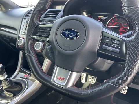 2.5T Type UK Saloon 4dr Petrol Manual 4WD Euro 6 (300 ps)