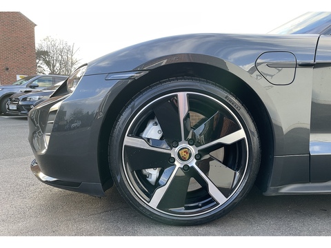 Performance Plus 93.4kWh Turbo Saloon 4dr Electric Auto 4WD (11kW Charger) (680 ps)