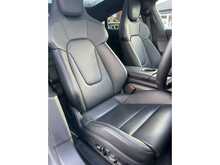 Porsche Taycan Performance Plus Turbo 93.4kWh Turbo Saloon 4dr Electric Auto 4WD (11kW Charger) (680 ps)