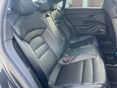 Performance Plus 93.4kWh Turbo Saloon 4dr Electric Auto 4WD (11kW Charger) (680 ps)