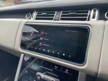 Land Rover Range Rover 4.4 SD V8 Vogue SE SUV 5dr Diesel Auto 4WD Euro 6 (s/s) (339 ps)