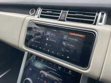 Land Rover Range Rover 4.4 SD V8 Vogue SE SUV 5dr Diesel Auto 4WD Euro 6 (s/s) (339 ps)