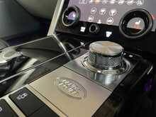 Land Rover Range Rover 4.4 SD V8 Vogue SE SUV 5dr Diesel Auto 4WD Euro 6 (s/s) (339 ps)