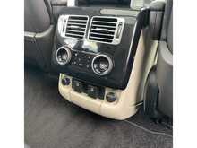 Land Rover Range Rover 4.4 SD V8 Vogue SE SUV 5dr Diesel Auto 4WD Euro 6 (s/s) (339 ps)