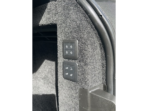 4.4 SD V8 Vogue SE SUV 5dr Diesel Auto 4WD Euro 6 (s/s) (339 ps)