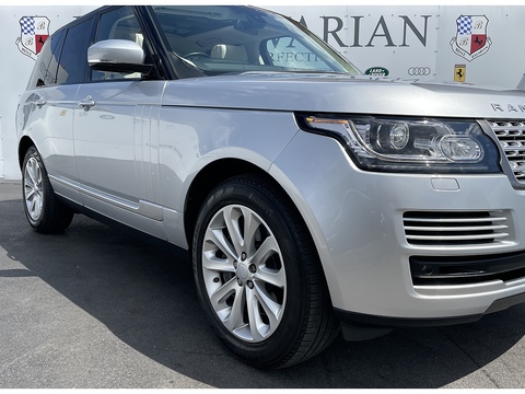 4.4 SD V8 Vogue SUV 5dr Diesel Auto 4WD Euro 6 (s/s) (339 ps)