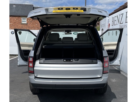 4.4 SD V8 Vogue SUV 5dr Diesel Auto 4WD Euro 6 (s/s) (339 ps)