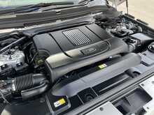 Land Rover Range Rover 4.4 SD V8 Vogue SUV 5dr Diesel Auto 4WD Euro 6 (s/s) (339 ps)
