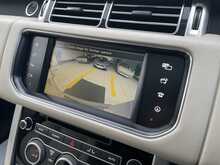 Land Rover Range Rover 4.4 SD V8 Vogue SUV 5dr Diesel Auto 4WD Euro 6 (s/s) (339 ps)