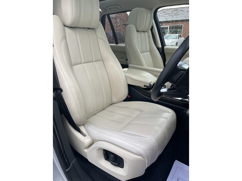 4.4 SD V8 Vogue SUV 5dr Diesel Auto 4WD Euro 6 (s/s) (339 ps)