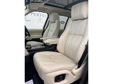 Land Rover Range Rover 4.4 SD V8 Vogue SUV 5dr Diesel Auto 4WD Euro 6 (s/s) (339 ps)