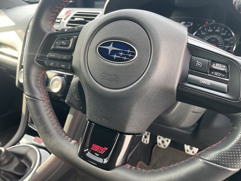 2.5T Final Edition Saloon 4dr Petrol Manual 4WD Euro 6 (300 ps)