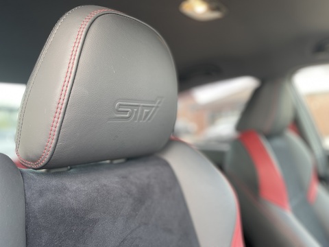 2.5T Final Edition Saloon 4dr Petrol Manual 4WD Euro 6 (300 ps)