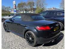 Audi TT 2.0 TDI ultra Sport Roadster 2dr Diesel Manual Euro 6 (s/s) (184 ps)
