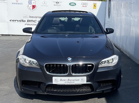 4.4 V8 Saloon 4dr Petrol DCT Euro 5 (s/s) (560 ps)
