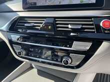 BMW M5 Competition 4.4i V8 Saloon 4dr Petrol Steptronic xDrive Euro 6 (s/s) (625 ps)