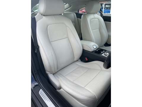 5.0 V8 Portfolio Coupe 2dr Petrol Auto Euro 5 (385 ps)