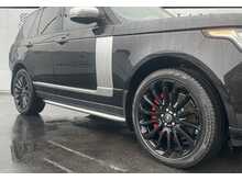 Land Rover Range Rover 4.4 SD V8 Autobiography SUV 5dr Diesel Auto 4WD Euro 5 (339 ps)