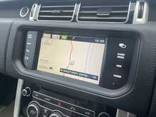Land Rover Range Rover 4.4 SD V8 Autobiography SUV 5dr Diesel Auto 4WD Euro 5 (339 ps)